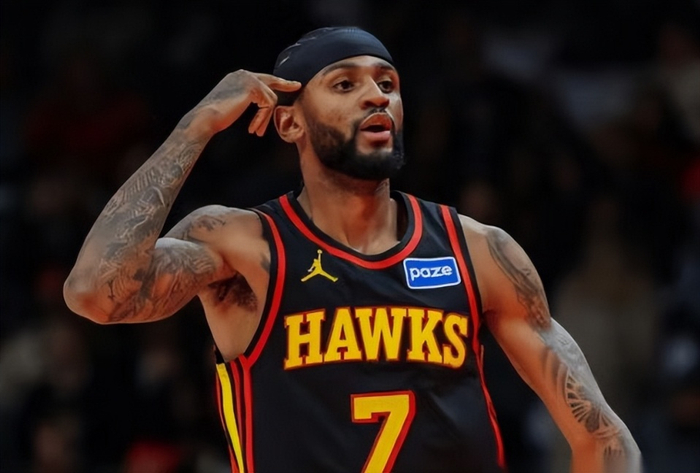 亚历山大沃克离队后爆发成老鹰二当家