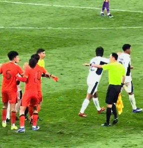 中国U23男足主场2-2战平泰国U23 红牌争议引热议